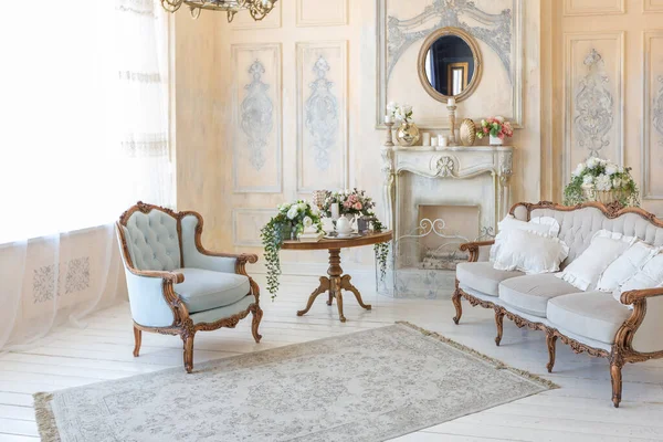 Luluxury Rich Sitting Room Interior Beige Pastel Color Antique Expensive — Stock Photo, Image