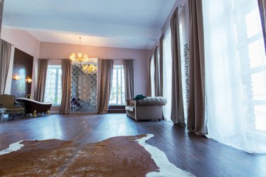 Lüks otel odasının içi. Lüks otel odasının içi. Aydınlık, parlak ve lüks bir oda.