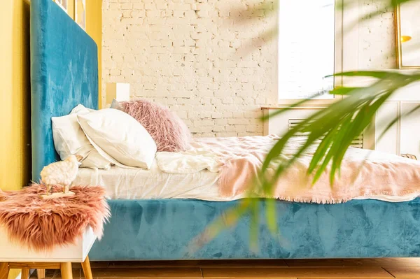 Interior Apartemen Bergaya Skandinavia Warna Kuning Cerah Yang Hangat Lantai — Stok Foto