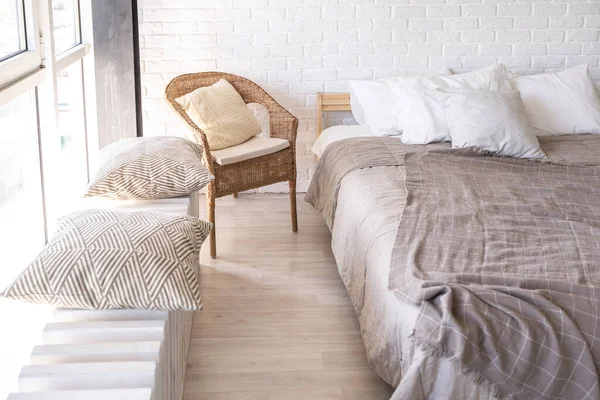 Luxus Schlafzimmer Design Einem Rustikalen Ferienhaus Minimalistischen Stil Weiße Wände — Stockfoto