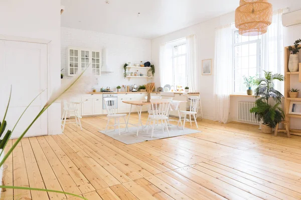 Cute Cozy Light Interior Design Apartment Free Layout Kitchen Bedroom — Stock Photo, Image