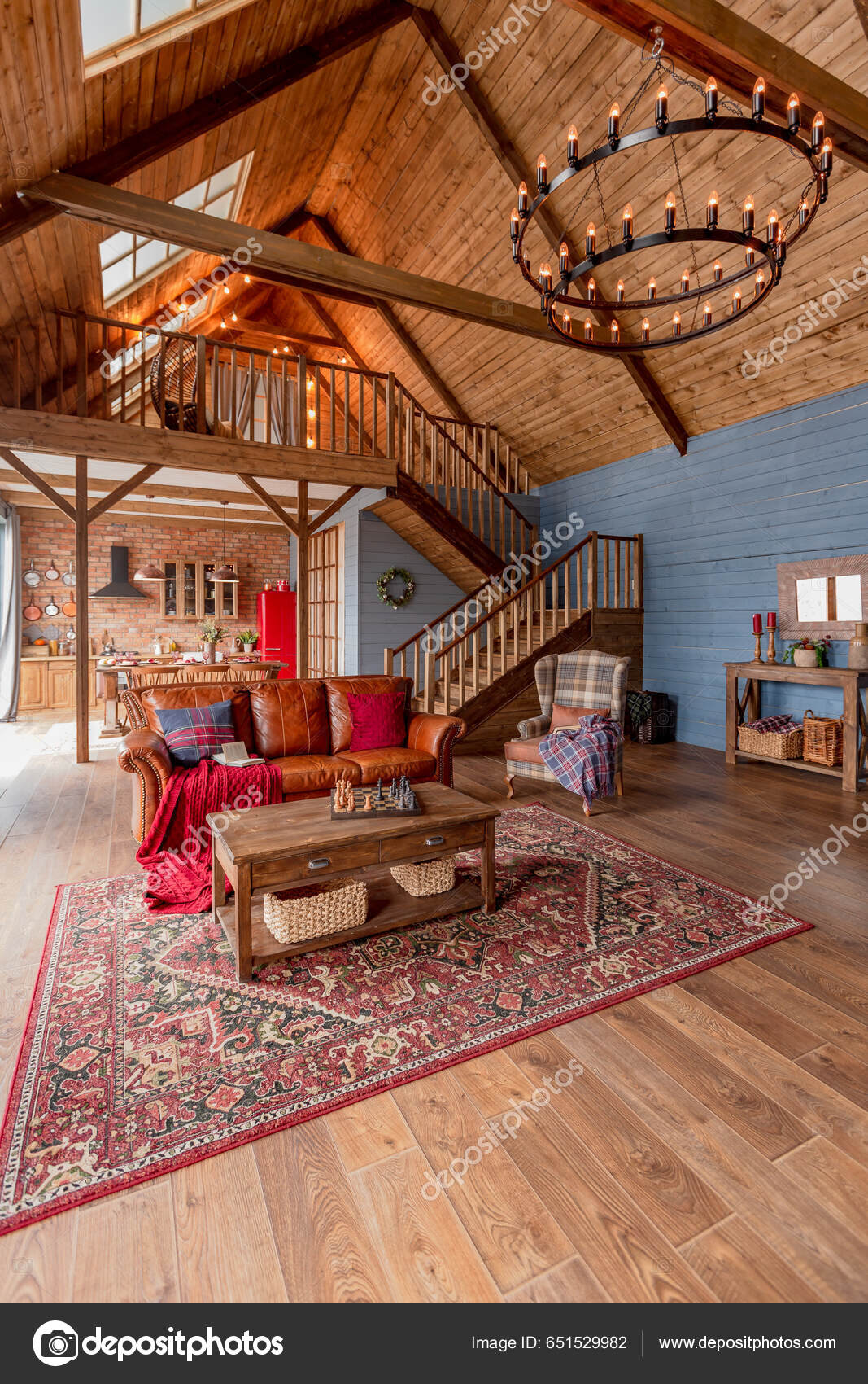 Cozy All Wooden Interior Country House Wooden Design Spacious Living —  Stock Photo © 4595886 #651529982