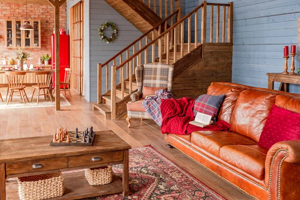 Útulný Veškerý Dřevěný Interiér Venkovského Domu Dřevěném Provedení Prostorný Obývací — Stock fotografie