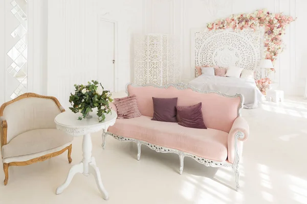 Interior Delicado Lujo Sala Estar Dormitorio Colores Claros Con Muebles — Foto de Stock