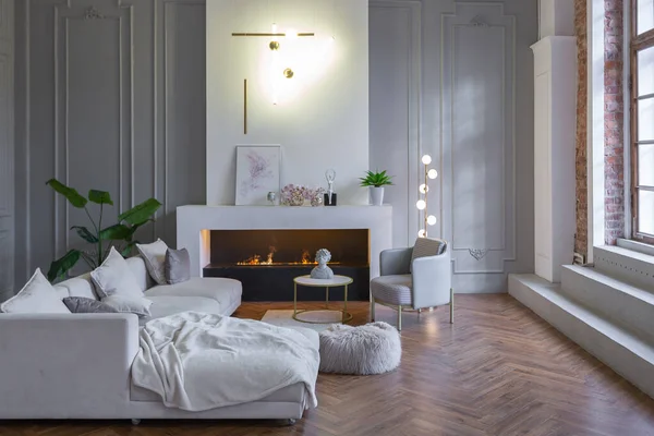 Interior Minimalista Apartamento Ultra Moderno Plano Aberto Com Paredes Brancas — Fotografia de Stock