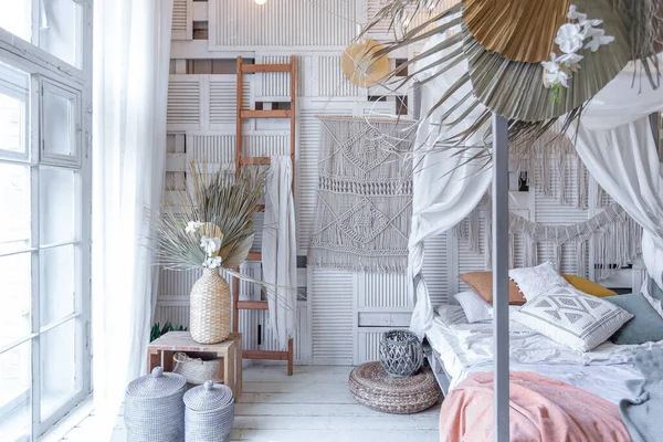 Balinese Style Bedroom Interior Canopy Bed Lots Textiles Decoration Wicker — Stock Photo, Image
