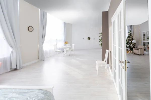 Lyxig Rik Dyr Lägenhet Interiör Ljusa Färger Snygg Modern Minimalistisk — Stockfoto