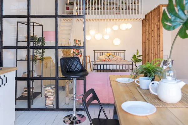 Diseño Moderno Lujo Pequeño Acogedor Apartamento Estudio Estilo Escandinavo —  Fotos de Stock