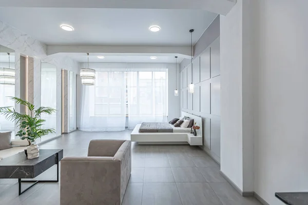Stijlvol Licht Moderne Slaapkamer Interieur Met Decoratieve Nissen Met Led — Stockfoto