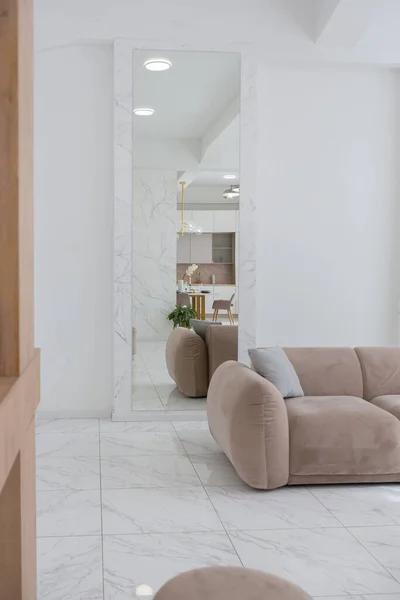 Sala Estar Com Mobiliário Bege Macio Design Interior Luxo Leve — Fotografia de Stock