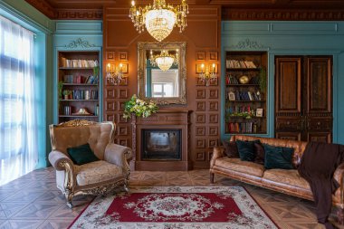 Lüks iç ev Kütüphane. Zarif mobilyalar ile oturma odası