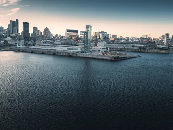 Montreal şehir merkezi Eski Liman 2024