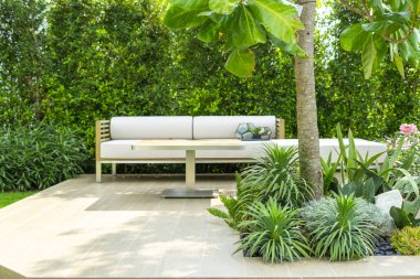 Güzel tropik açık hava verandası