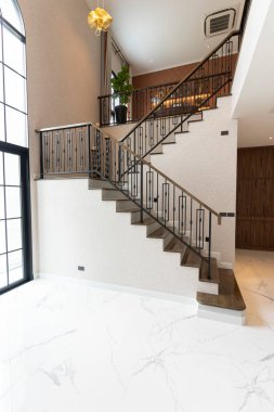 3D merdiveni olan modern daire.