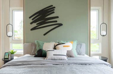 Yatak odasının iç tasarımı.