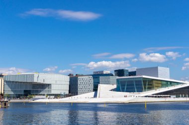 Kopenhag, Danimarka - 15 Ağustos, 2017: Kopenhag, Danimarka opera binasının modern binası