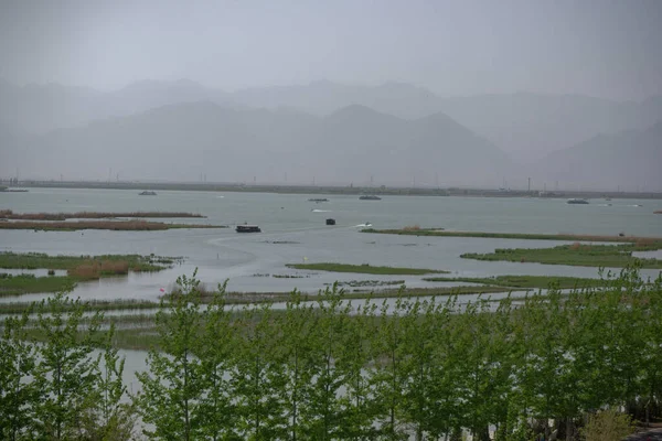 Lac Shahu Trouve Côté Montagne Helan Fleuve Jaune Kilomètres Yinchuan — Photo