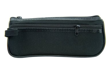 Okul için beyaz arkaplanda izole edilmiş kalem kutusu