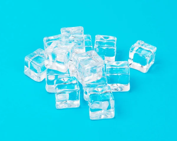 Cubos Gelo Sobre Fundo Azul Cubos Gelo Sobre Fundo Azul — Fotografia de Stock