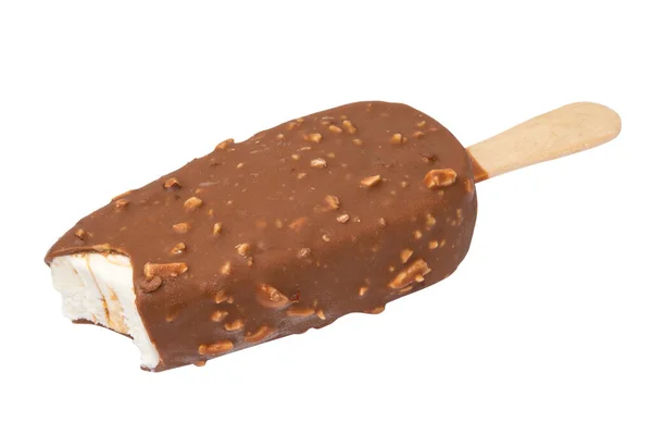 巧克力冰淇淋棒上 隔离在白色背景上 — 图库照片