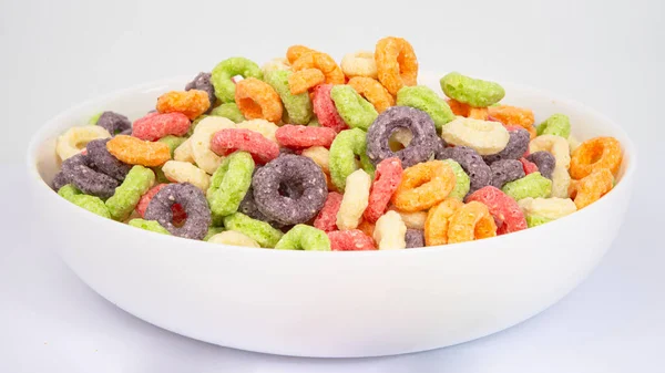 Cuenco Coloridos Anillos Maíz Crujientes Sobre Fondo Blanco Cereales Desayuno — Foto de Stock
