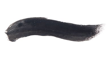 Siyah maskara fırça darbeleri beyaz renkte izole edilmiş.