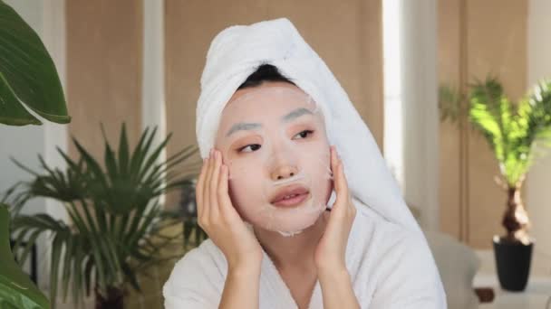 Portrait Beautiful Young Asian Woman Cotton Mask Sheet Face Towel — Stock Video