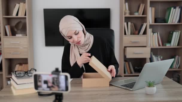 Pleasant Muslim Woman Filming Video Modern Phone Camera While Opening — Vídeo de Stock
