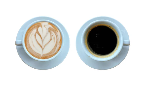 コーヒー豆を焙煎し 地面や粉を注ぐ後に飲むコーヒー 黒の背景に隔離された白いコーヒーカップトップビューのクローズアップ — ストック写真