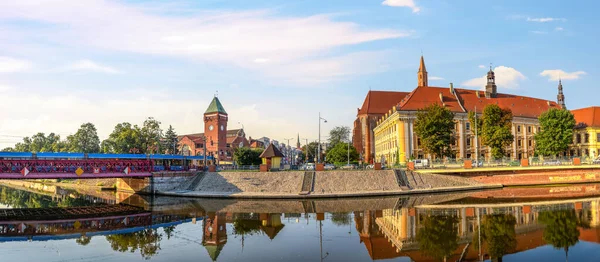 Soluppgång Vid Floden Odra Wroclaw Polen Stockfoto