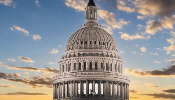 Panoráma Kép Kupola Capitol Épület Egyesült Államok Világos Semleges Háttérrel — Stock Fotó