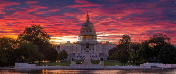 Panoramic Image Capitol United States Capitol Reflecting Pool Morning Light — 스톡 사진