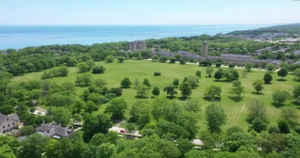 Aerial View Fort Sheridan Grounds Lake Michigan Distance Northern Suburbs — Stock Video