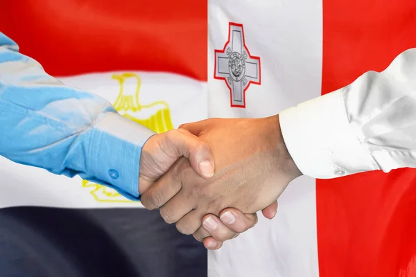 Jabat Tangan Bisnis Latar Belakang Dua Bendera Pria Berjabat Tangan — Stok Foto