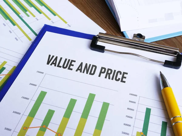 Value and price are shown using a text and graphs