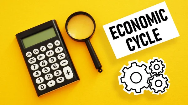 Економічний Цикл Показується Допомогою Тексту — стокове фото
