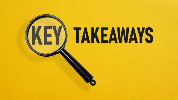 Key Takeaways Shown Using Text — Stock Photo, Image