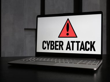 Siber savaş bir siber saldırı metni kullanılarak gösterilir