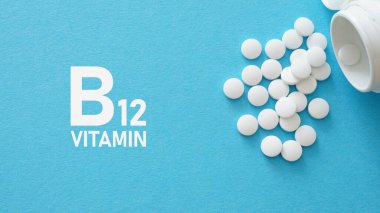 Uyku normalleşmesi, normal beyin fonksiyonları ve Alzheimer tedavisi için kullanılan B12 vitamini hapları veya Kobalamin