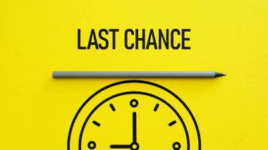Son şans bir metin ve saat resmi kullanılarak gösterilir