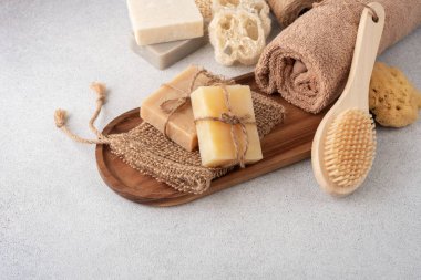 Banyo malzemeli sabun kalıpları. Çevre dostu ve sürdürülebilir yaşam tarzı için spa ve kişisel bakım organik ürünleri.
