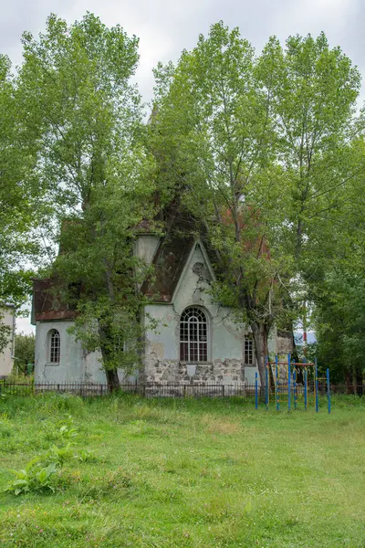 Rosyjski Kościół Były Kościół Prawosławny Architektura Klasztoru Łuki Kopuła Kościół — Zdjęcie stockowe
