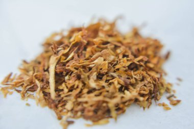 Kurutulmuş bitki çayı yaprakları, bitkisel ilaçlar..