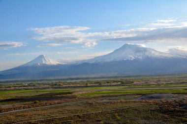 Ermenistan manzaralı güzel Ararat Dağı