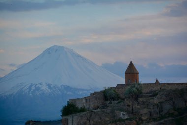 Ermenistan 'da Ararat Dağı ve Manastır Khor Virap