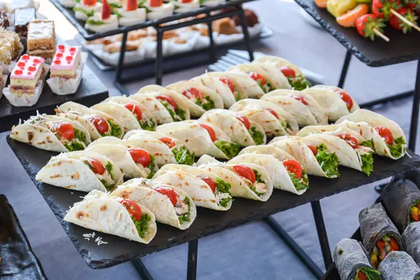 Yemek servisi nefis.