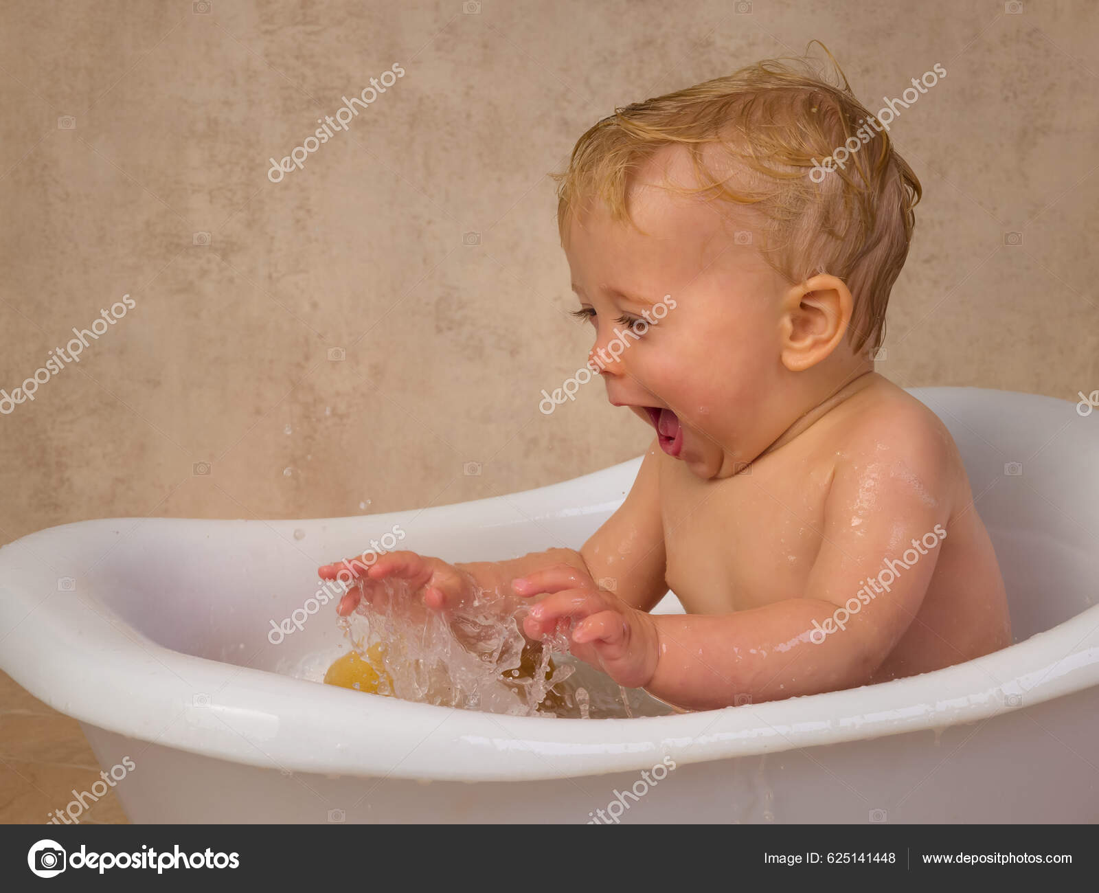 Bathtub for best sale 12 month old