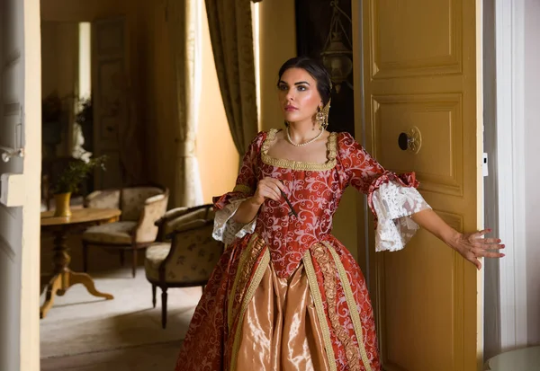 Beautiful Woman Late Renaissance Costume Posing Open Doors Medieval Castle — Stockfoto
