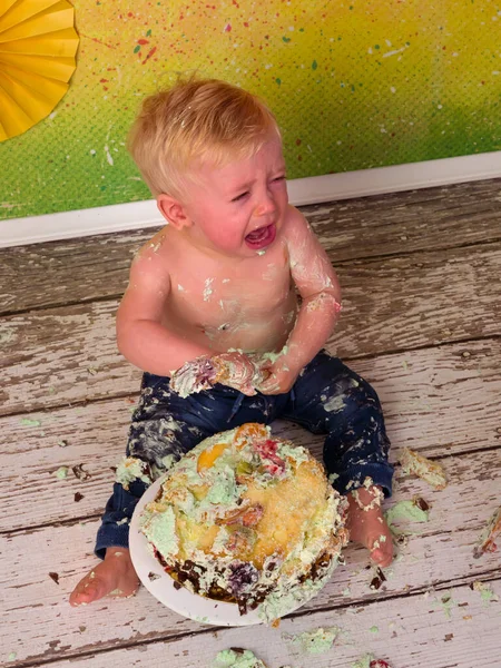 Colorful Images Shot First Birthday Party Little Blonde Boy Smashing — Foto Stock