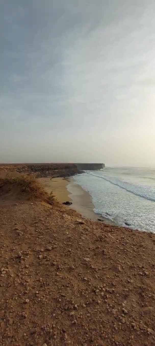 Verticaal Zonsondergang Uitzicht Piedra Playa Bij Cotillo Fuerteventura Canarische Eilanden — Stockvideo